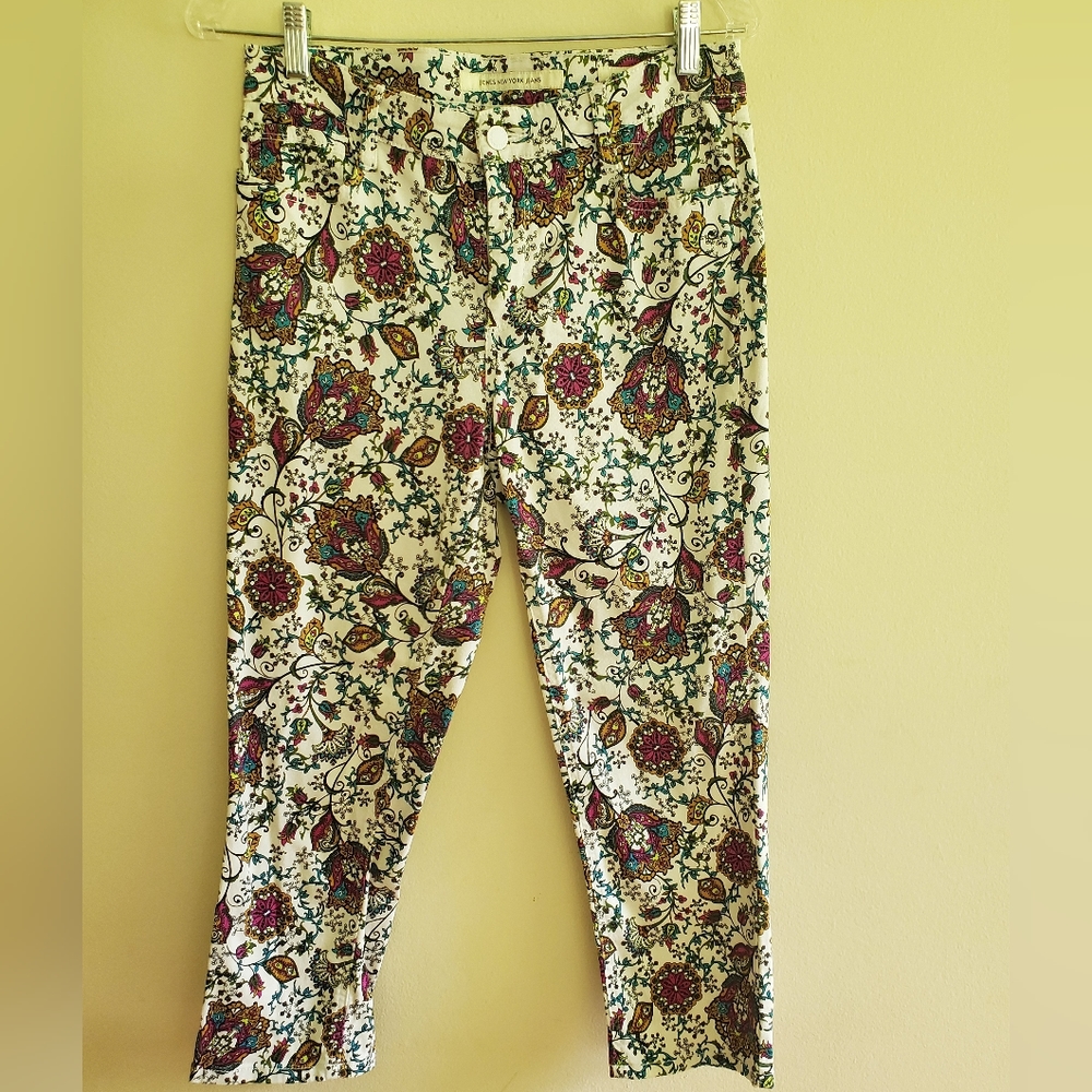 Jones New York Chelsea Cuffed Capri